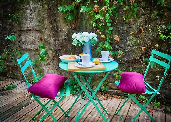 Bonbon Love, Gard, Ardeche, Cevennes סנט-אמברואה